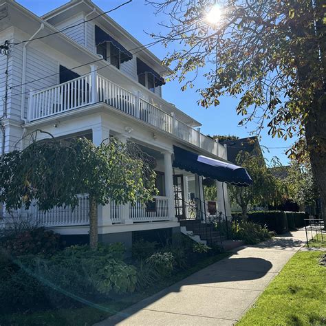 Sansone Funeral Home | Bristol RI