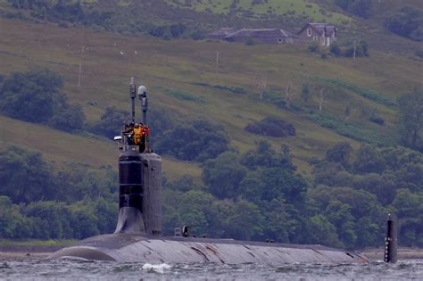 [2048 x 1365] Virginia-class Block II nuclear-powered attack submarine ...