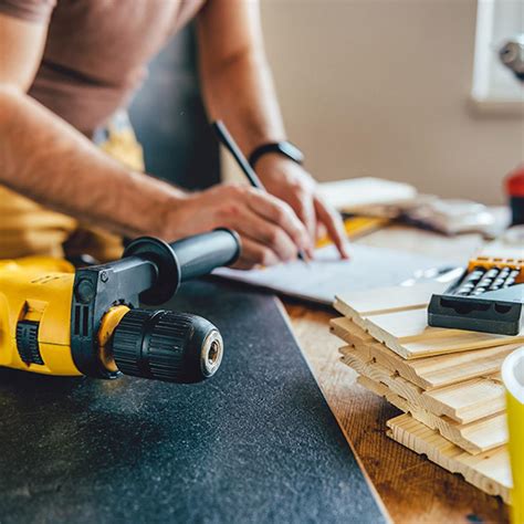 Handyman Insurance | Public Liability Insurance | Hiscox UK