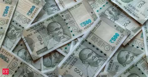 Karnataka: Poll-related seizures in Karnataka cross Rs 300 cr mark ...