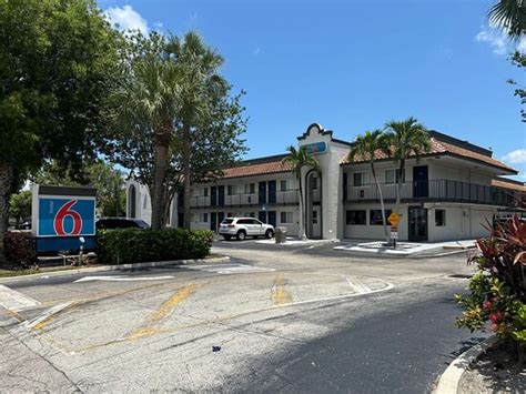 MOTEL 6 RIVIERA BEACH, FL (Florida) - Hotel Reviews, Photos, Rate ...