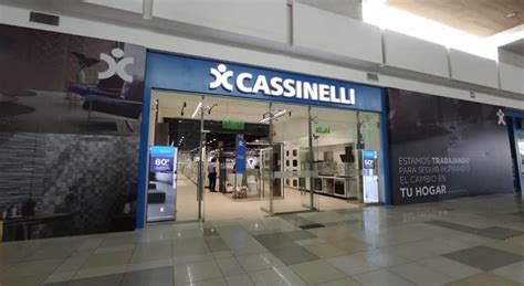 Cassinelli aterriza por primera vez en centros comerciales a través de ...