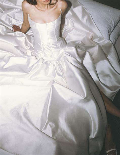 Cinq Wedding Dress Save 31% - Stillwhite