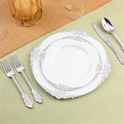 What Size Is A Dinner Plate? A Comprehensive Guide For Homes ...