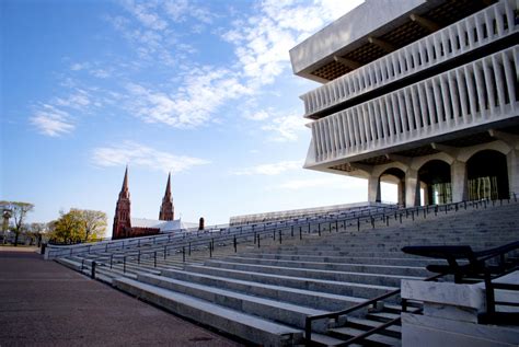 Albany, NY Attractions | Parks, Museums, Galleries & More