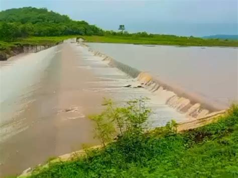 Kamleswar Dam, the lifeline of Talala Panthak, overflowed