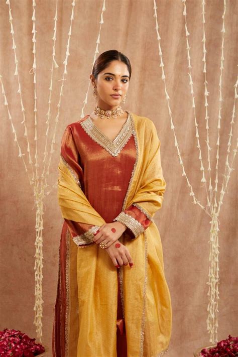 Rust Sequins Gota Tissue Kurta with Wide Leg Pants – Nero India