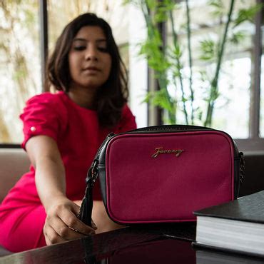 January Leathers | Pure Leather Handbags Online For Ladies In India