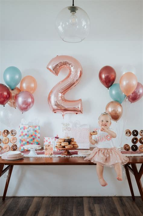 Donut themed second birthday party – Artofit