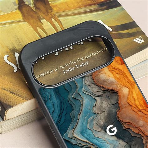 Layered Marble metal back case for Google Pixel 9 Pro – The Hatke