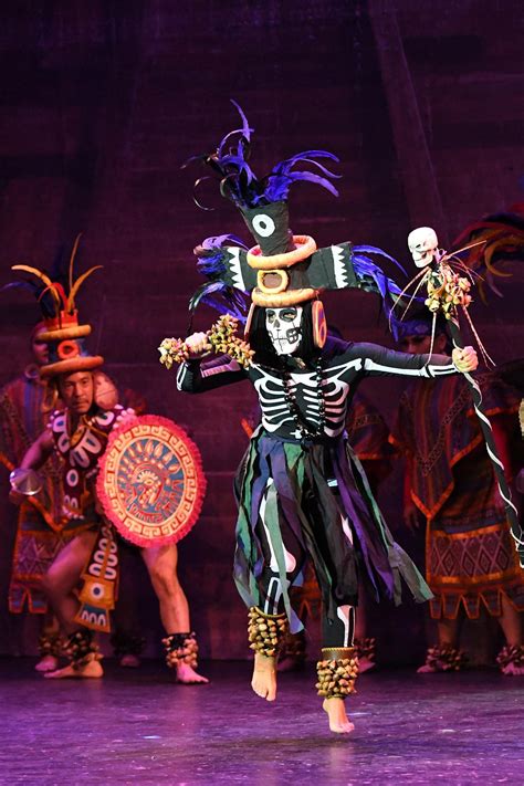 Dia de Muertos presented by Ballet Folklorico Mexicano de Carlos Moreno ...