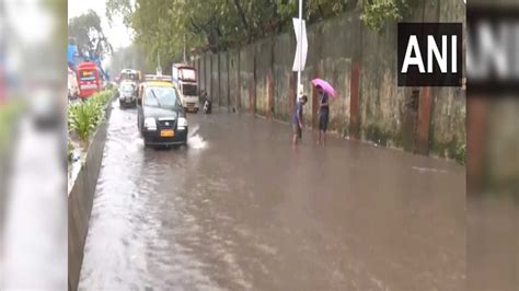 Heavy rain lashes Mumbai leading to waterlogging in multiple areas