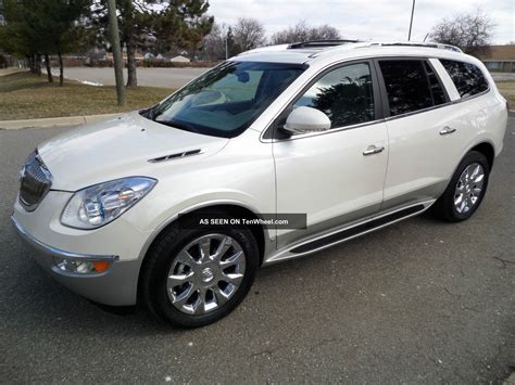 2011 Buick Enclave Cxl / / Leathr / Navi / Pano / Dvd / Heat / Cool / Chrom / Bose