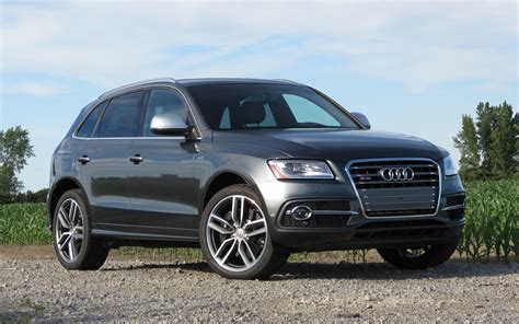 2016 Audi Q5 photos - 1/4 - The Car Guide
