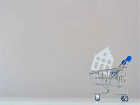 What is EBLR? - What are the charges for switching to a repo rate ...