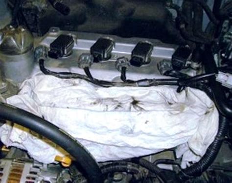 Replacement of spark plugs in Nissan Qashqai. Photo, instruction on ...