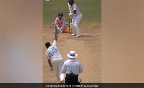 अश्विन की जादुई गेंद ने मचाया गदर, ऐसे उखड़ गया स्टंप, बोल्ड होने पर ...