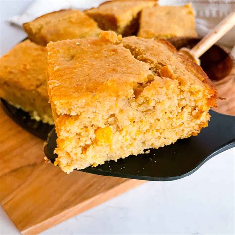 Gluten-Free Honey Cornbread Recipe - Good Food Baddie