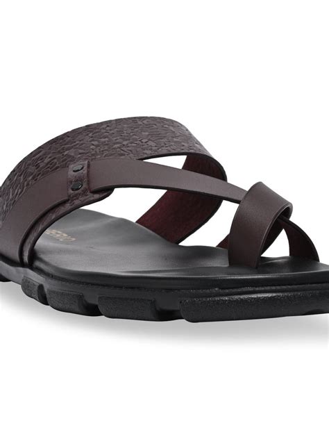 Shop Imperio By Regal Bordo Men Textured Leather Sandals Online
