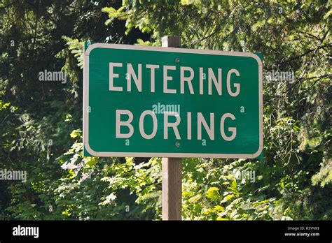 Boring Sign 的图像结果