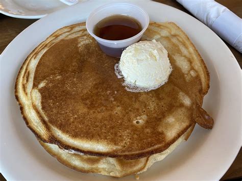 Nantucket Vs Martha's Vineyard: Which One Should You Visit?