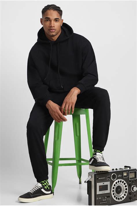 Men’s Winter Outfit Ideas to Look Awesome in 2025 | Veirdo