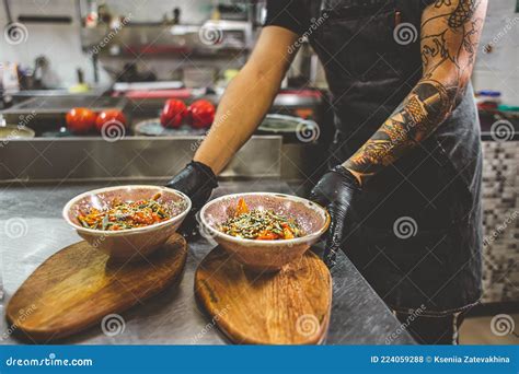 Restaurant Cooking 的图像结果