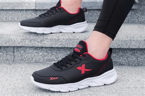 阿迪达斯logo图片 的图像结果