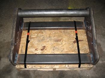 Telehandler adapter to connect to manitou style attachments