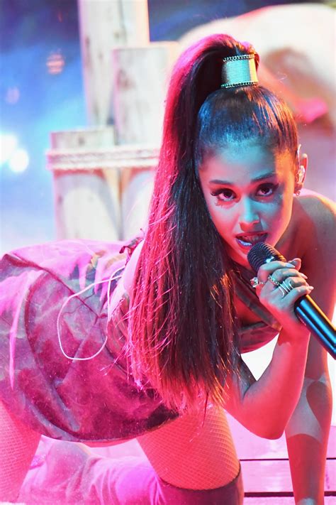 Picture of ariana grande – Artofit