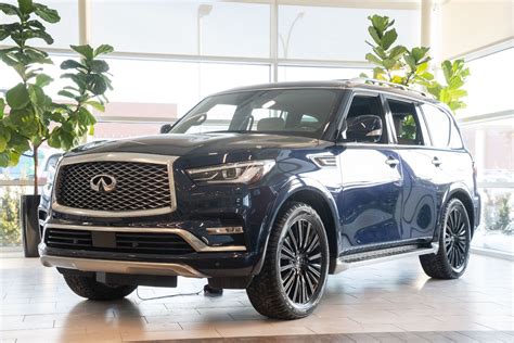 Used 2019 Infiniti QX80 LIMITED for sale in Montreal | Q190272 | Spinelli Infiniti