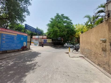 Kohat Enclave, New Delhi: Map, Photo, Video, Price Trends, Full ...