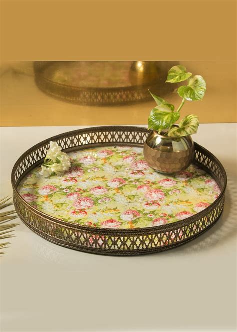 Get Vintage Green Floral Print Round Tray Large at ₹ 2299 | LBB Shop