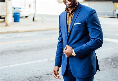 Mens Travel Blazers for 2025 - Lightweight & Wrinkle Free