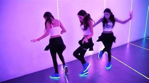 Image result for Shufle Dance Move Tutorial