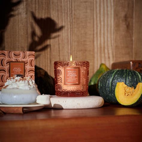 Spiced Pumpkin Latte - Luxe Classic Candle | Pumpkin latte, Pumpkin ...