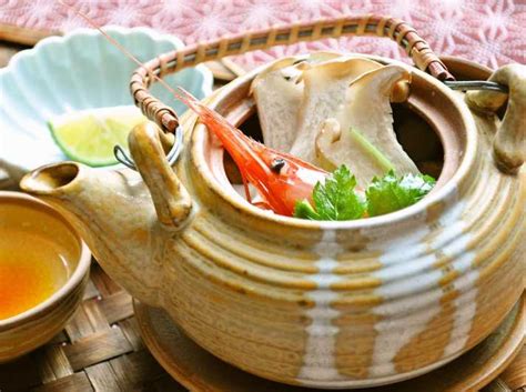 Local Cooked Food 的图像结果