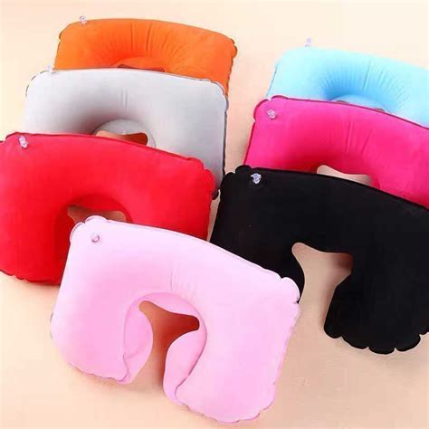 U-shaped Pillow 的图像结果