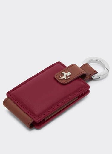 Leather keyring for Amuleto key in Maison Red | Ferrari®
