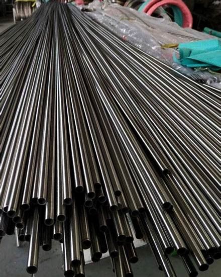 Alloy Steel Grade T11 Seamless Tubes Supplier in Mumbai, India
