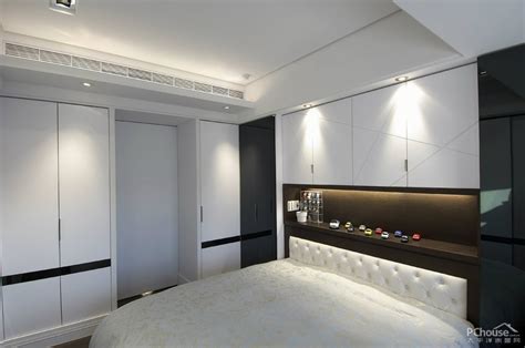 66平现代小户型二居卧室玄关衣柜设计装修效果图_太平洋家居网图库