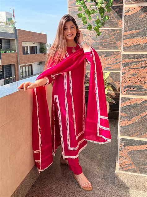 Lisa Hot Pink Silk Suit Set – LaGlits