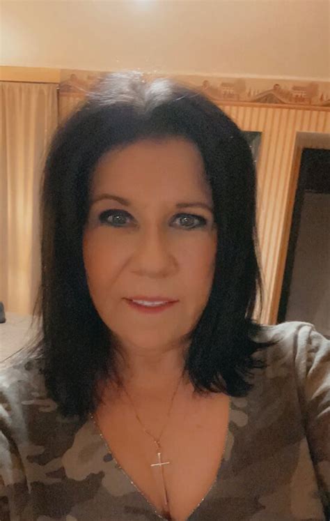 THE BEST Weirton Non-Smoking Hotels 2024 (Prices) - Tripadvisor