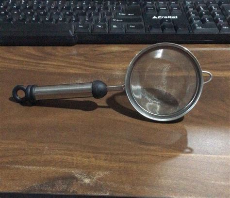 2960 Stainless Steel Soup Juice/Tea Strainer - DeoDap