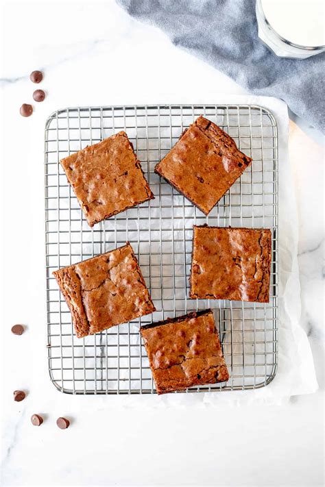 Flourless Milk Chocolate Brownies – MYDAE