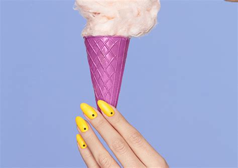 Das Nageldesign-Zertifikat - Famous Face Academy
