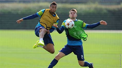 Arsenal train ahead of Dortmund match | News | Arsenal.com