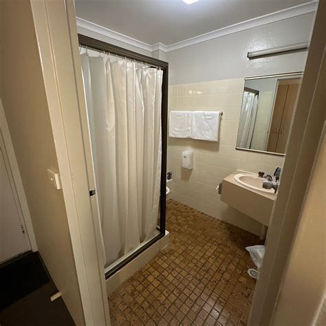 SHELLHARBOUR RESORT & CONFERENCE CENTRE - Motel Reviews, Photos, Rate ...