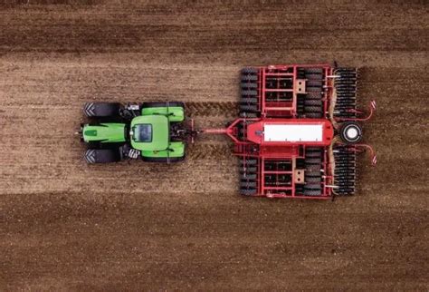 SDF GUIDANCE | SDF Smart Farming Solutions - DEUTZ-FAHR