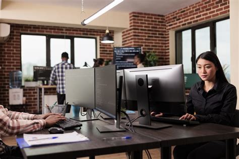 Computer Group Work Networking 的图像结果